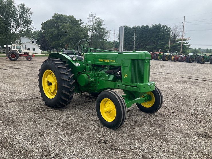 1955-john-deere-70-image-7
