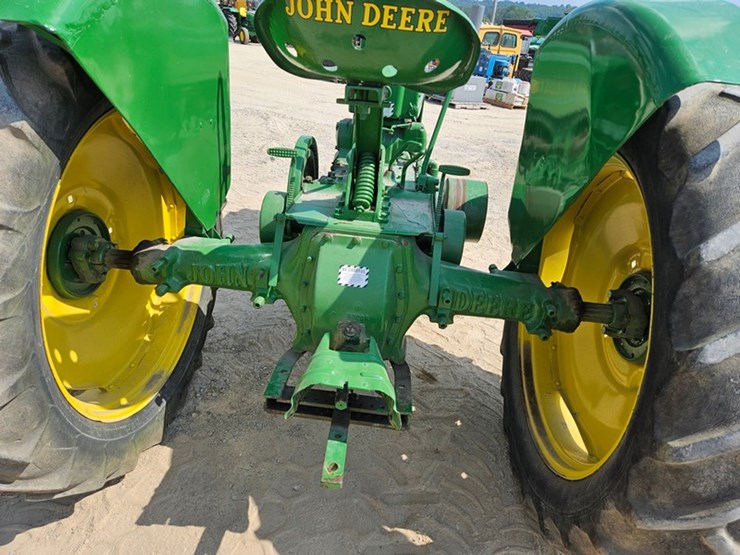 john-deere-b-image-18