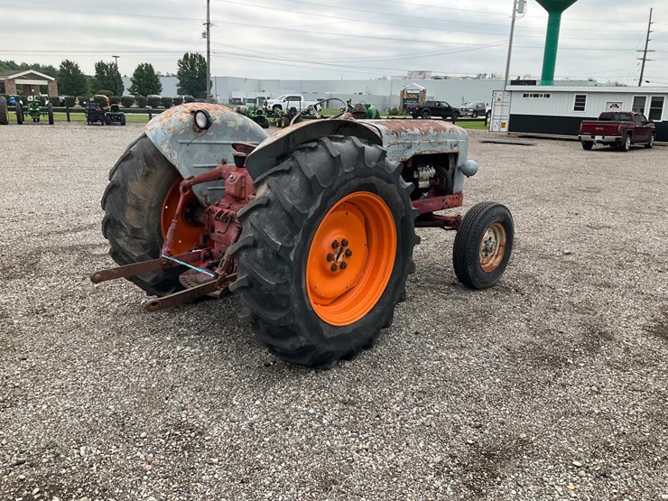 1955-fordson-major-image-5