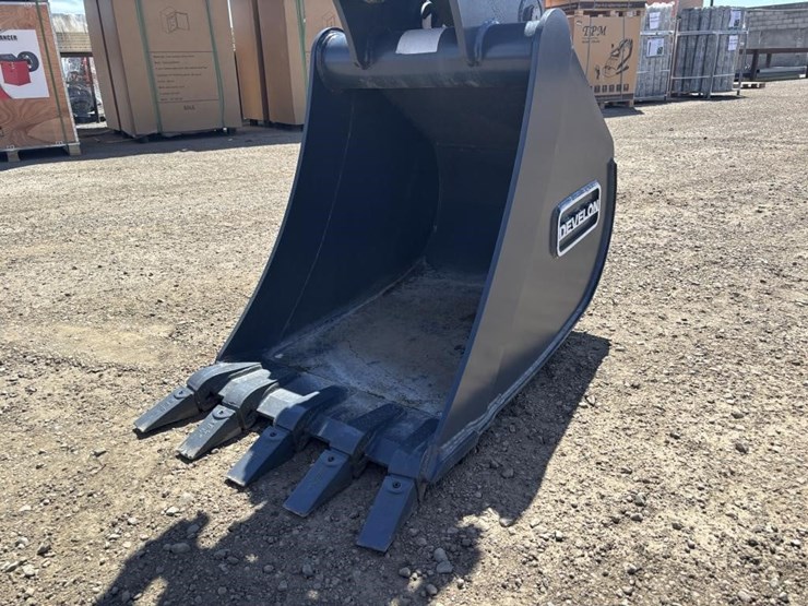 2023-develon-dx85r-3-hydraulic-excavator-image-12