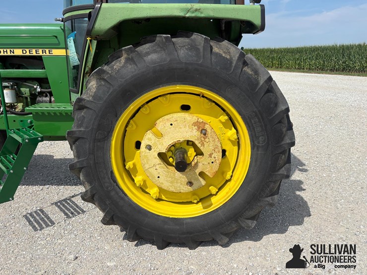 1976-john-deere-4230-image-9
