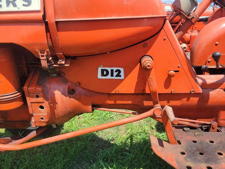 1961-allis-chalmers-d12-image-15