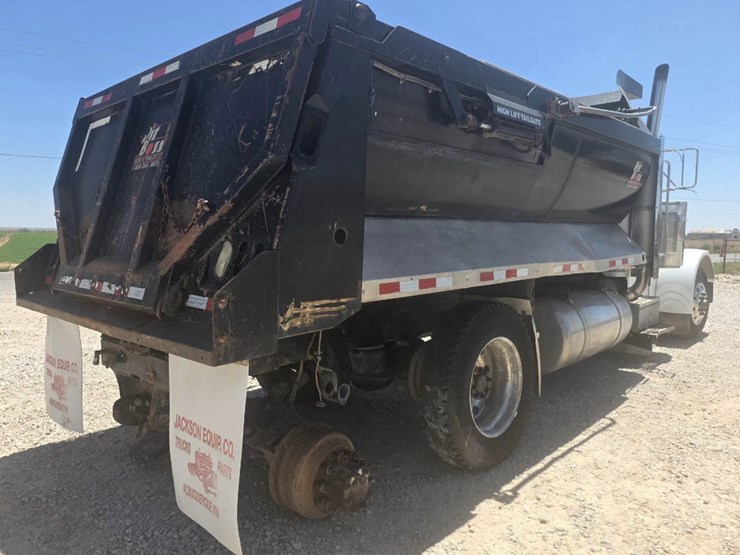 1998-peterbilt-379-image-5