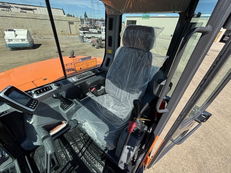 2023-develon-dx85r-3-hydraulic-excavator-image-29