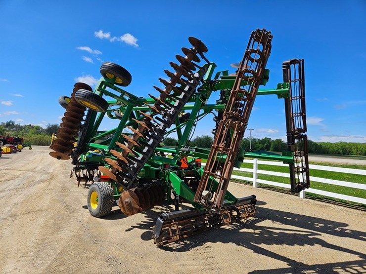 john-deere-2623vt-image-3