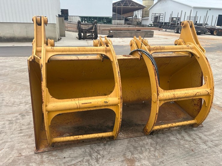 2020-deere-344l-image-72