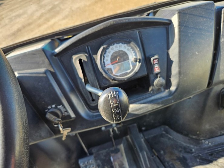 2014-polaris-ranger-crew-image-25