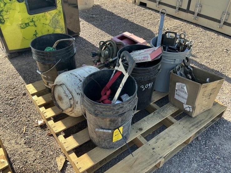 pallet-of-asst-tools-image-1