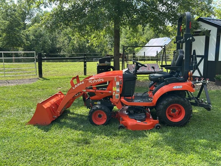 2022-kubota-bx2380-image-2