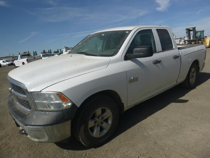 2014-dodge-1500-image-1