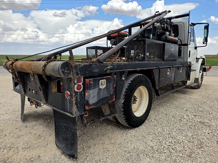 2016-international-durastar-4300-image-5