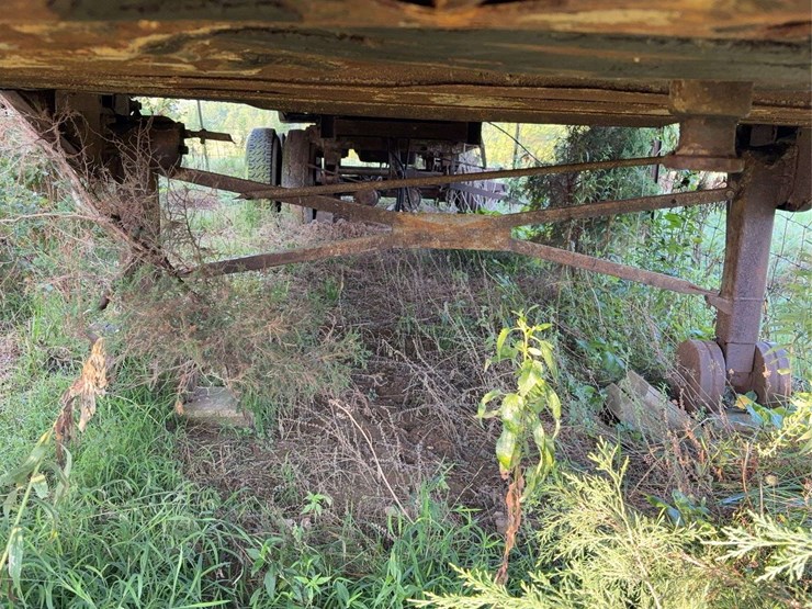 fruehauf-trailer-image-6