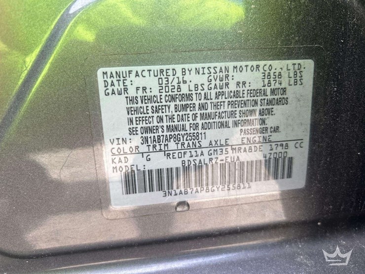 2016-nissan-sentra-sedan-image-5