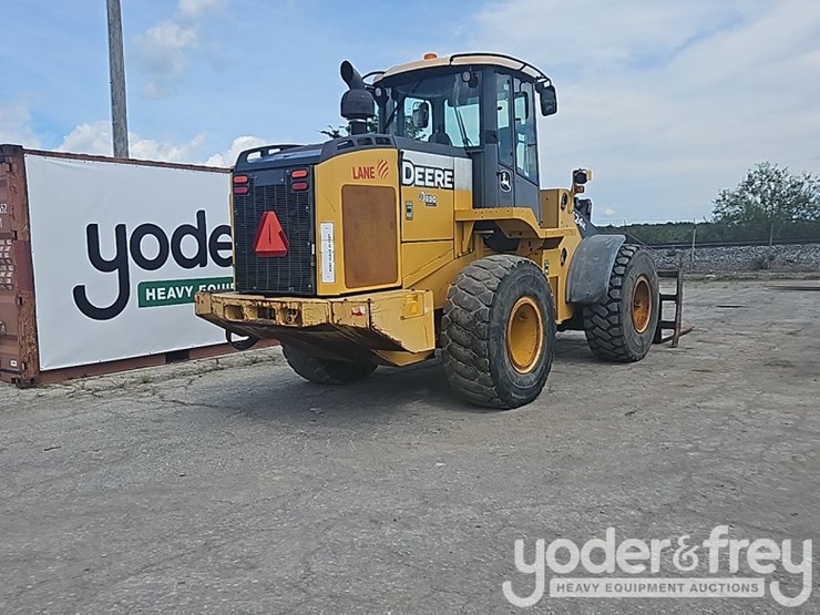 2014-deere-624k-image-6