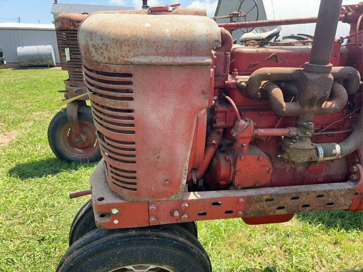 1954-farmall-super-h-image-18
