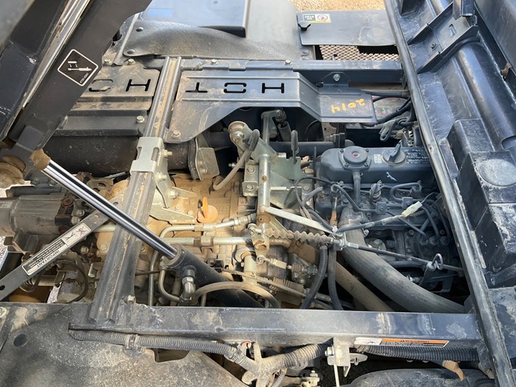 kubota-rtv-x900-image-58