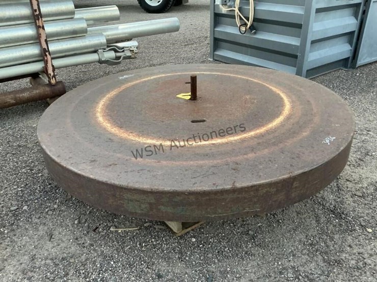 72in-diameter-skid-mounted-turn-table-image-1