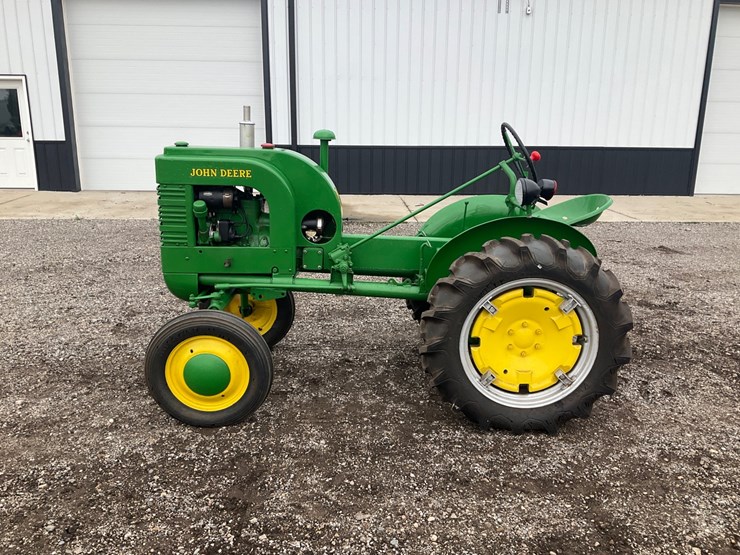 john-deere-la-image-2