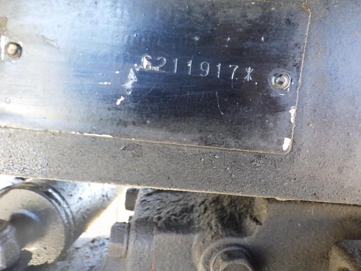 john-deere-4100-image-21