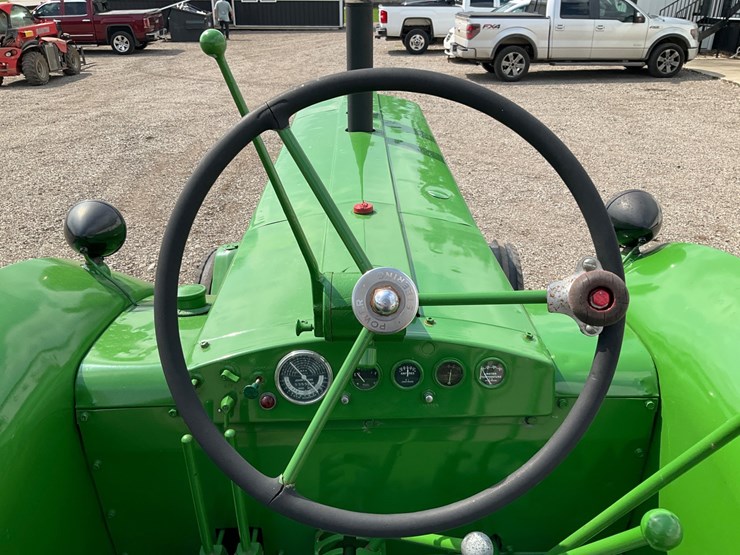 1956-john-deere-80-image-26
