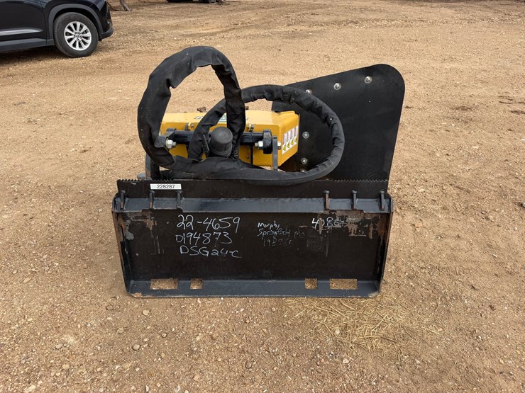 #102-•-diamond-mowers-dsg24c-skid-steer-stump-grinder-attachment-image-3
