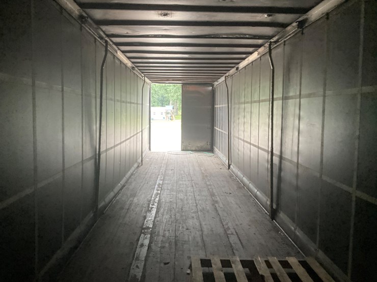 #2102-•-curtain-side-semi-trailer-image-22