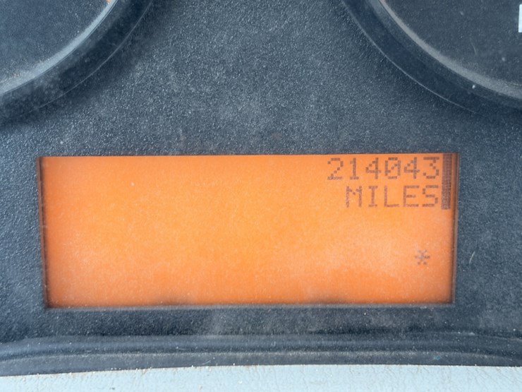 2019-international-durastar-4300-image-16