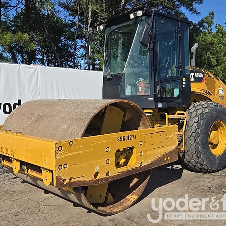 2020 CATERPILLAR CS56B