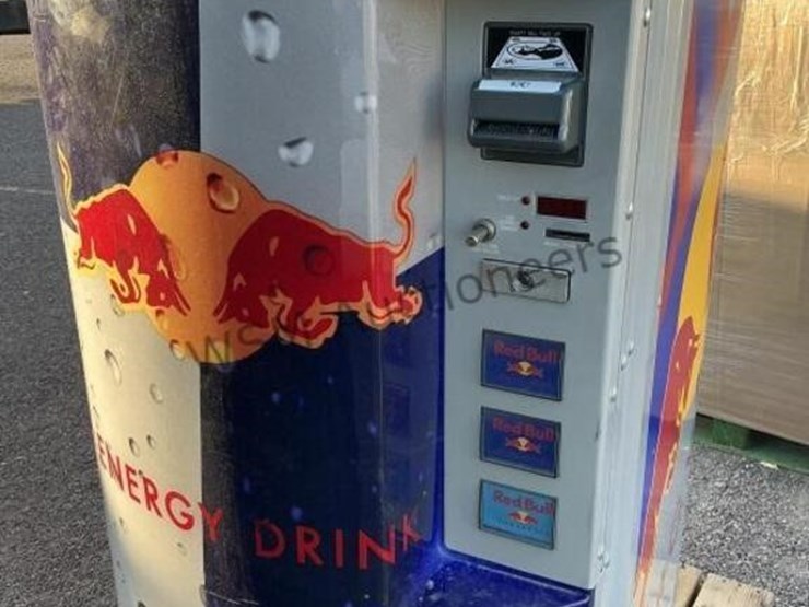 red-bull-vending-machine-image-5
