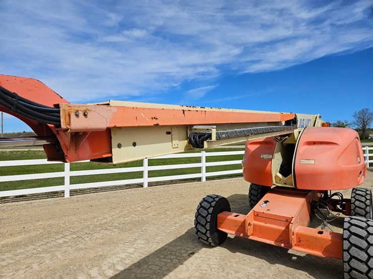#89-•-jlg-460si-basket-lift-image-21
