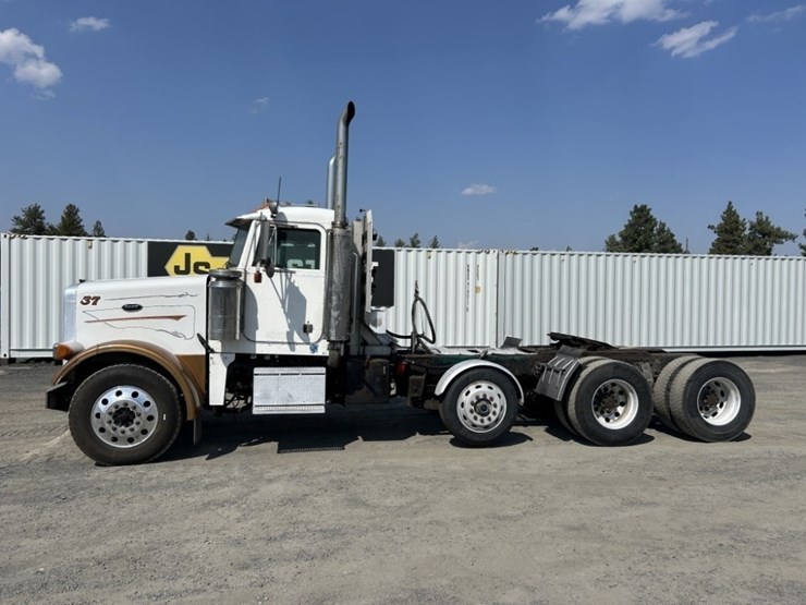 1994-peterbilt-378-image-2
