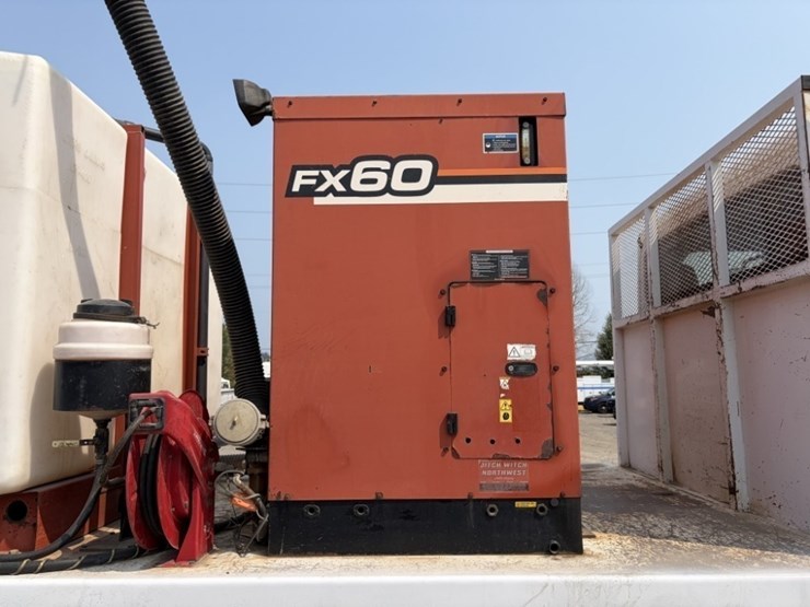 2018-freightliner-108sd-image-26