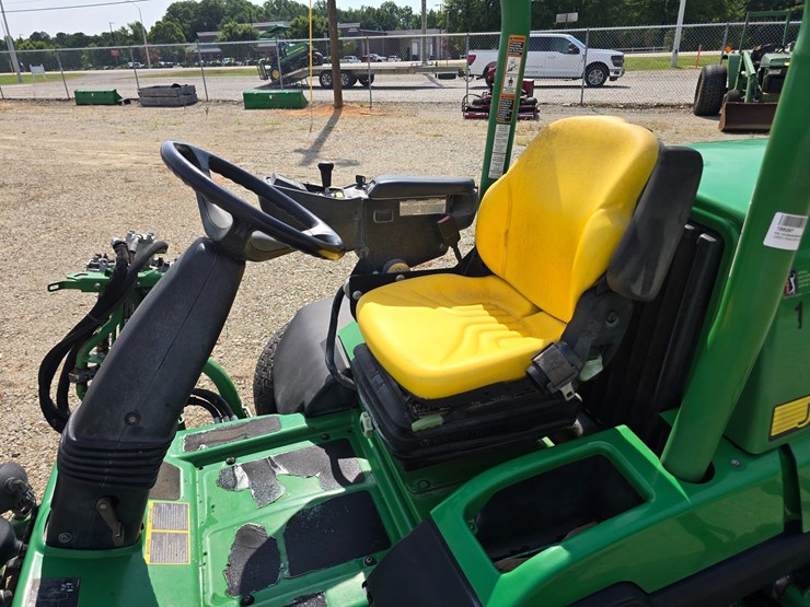 2016-john-deere-7500a-image-17