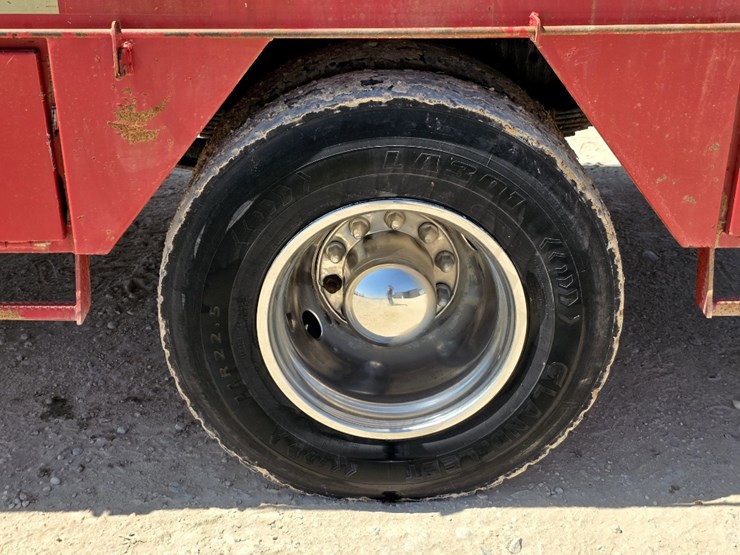 2018-international-durastar-4300-image-20