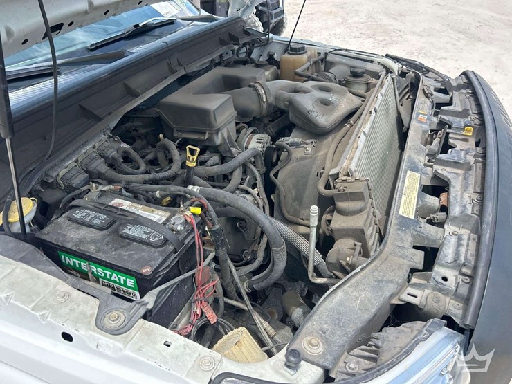 2011-ford-f350-image-9