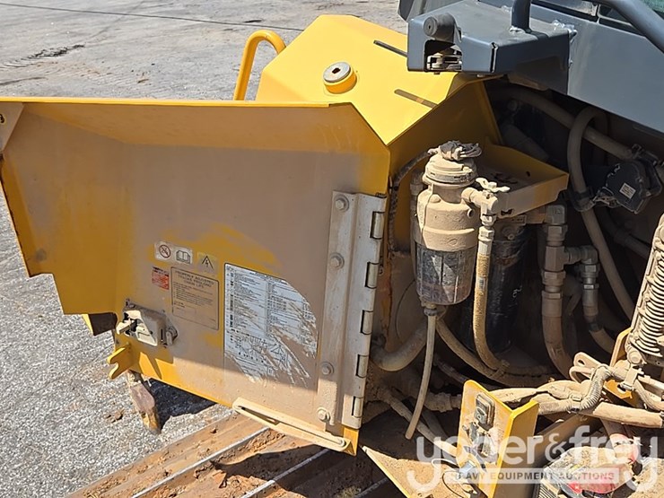2018-deere-850k-image-22