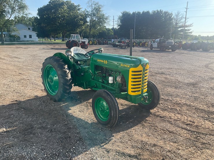 1955-oliver-super-55-image-7