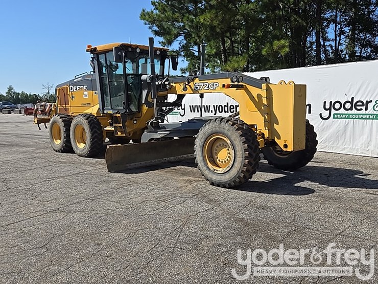 2016-deere-672gp-image-7
