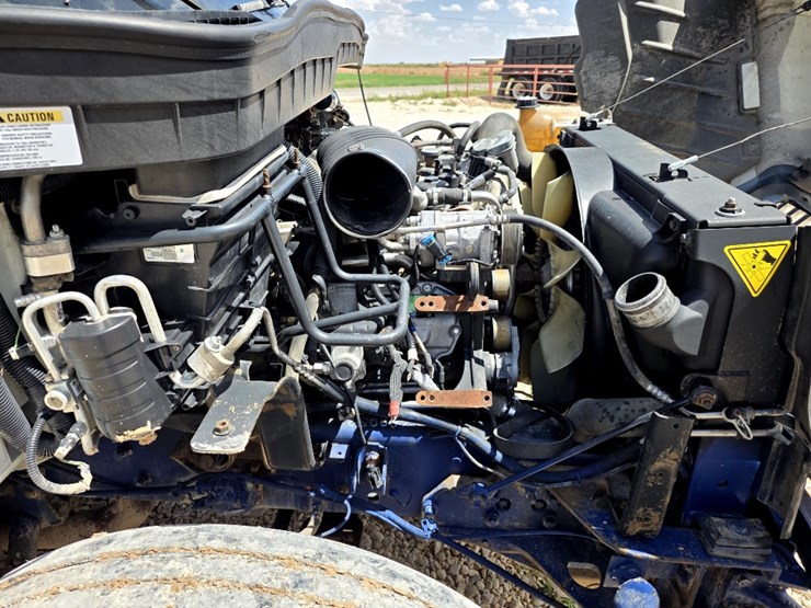 2010-international-durastar-4300-image-12