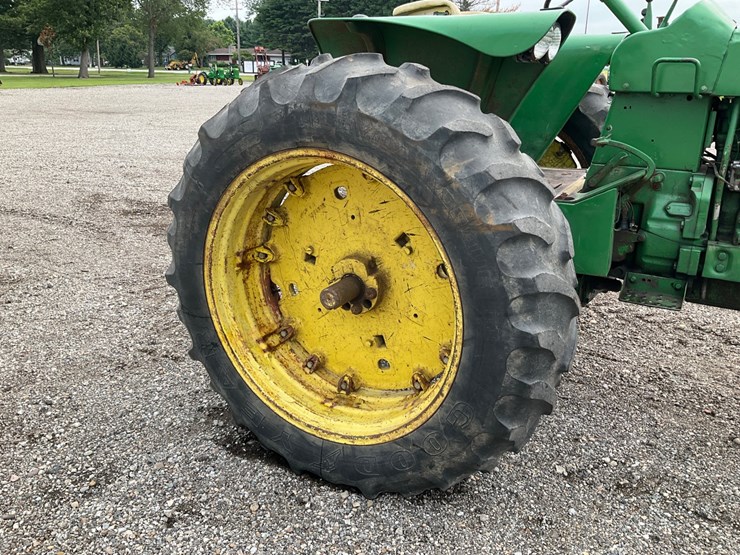 1961-john-deere-4010-image-14