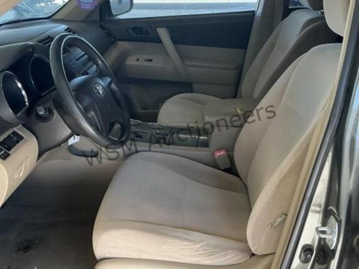 2008-toyota-highlander-image-22