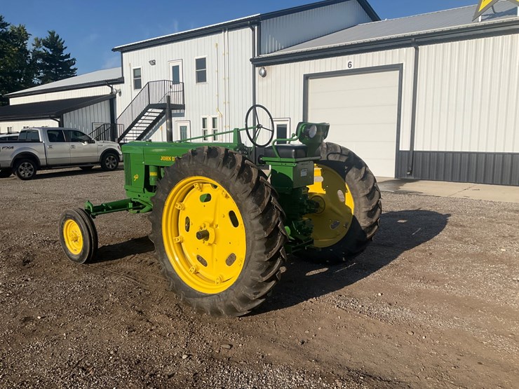 1953-john-deere-50-image-3