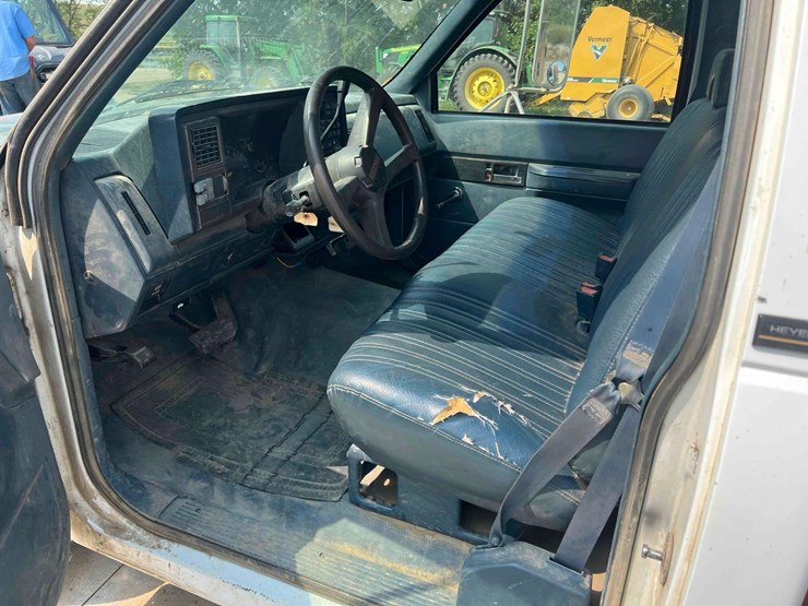 chevrolet-3500-image-14