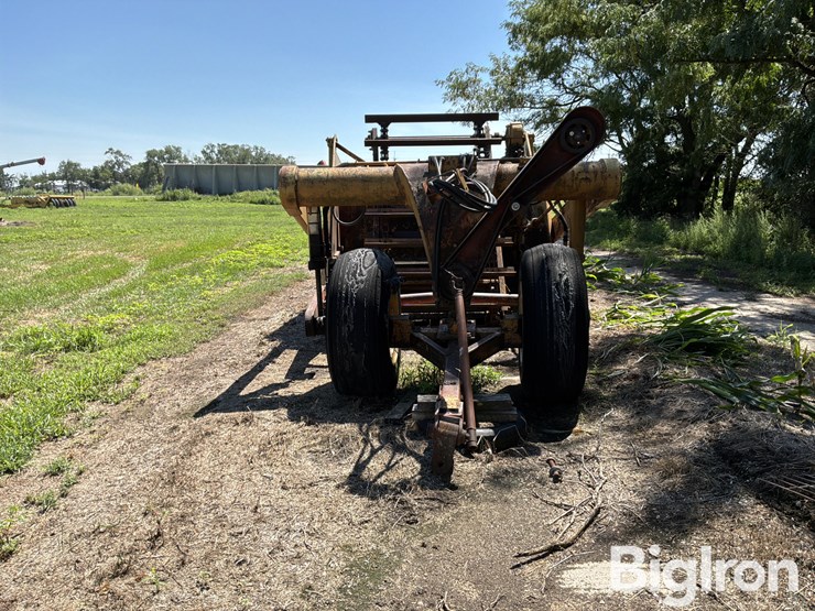 soil-mover-90-e-pull-type-scraper-image-2