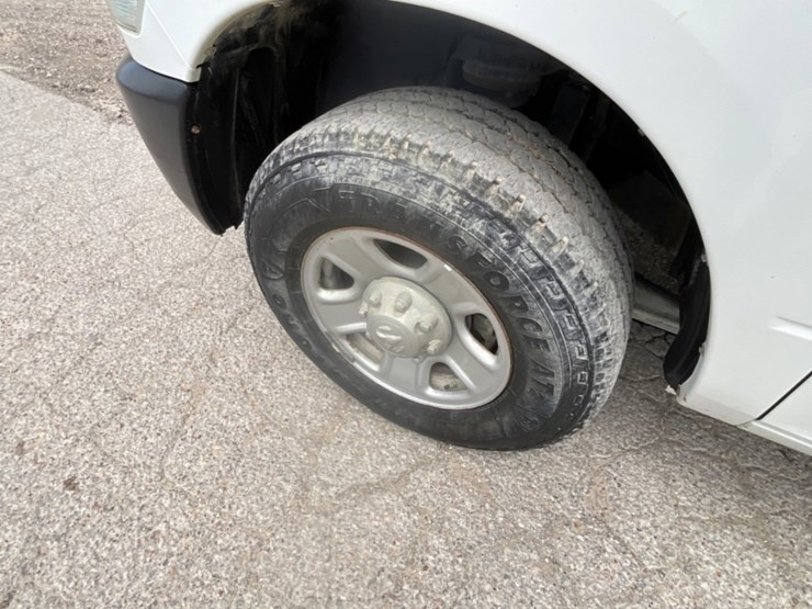 2018-dodge-3500-image-11