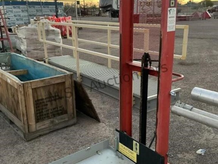 wesco-spi-68-2424-1000lb-capacity-lift-image-4
