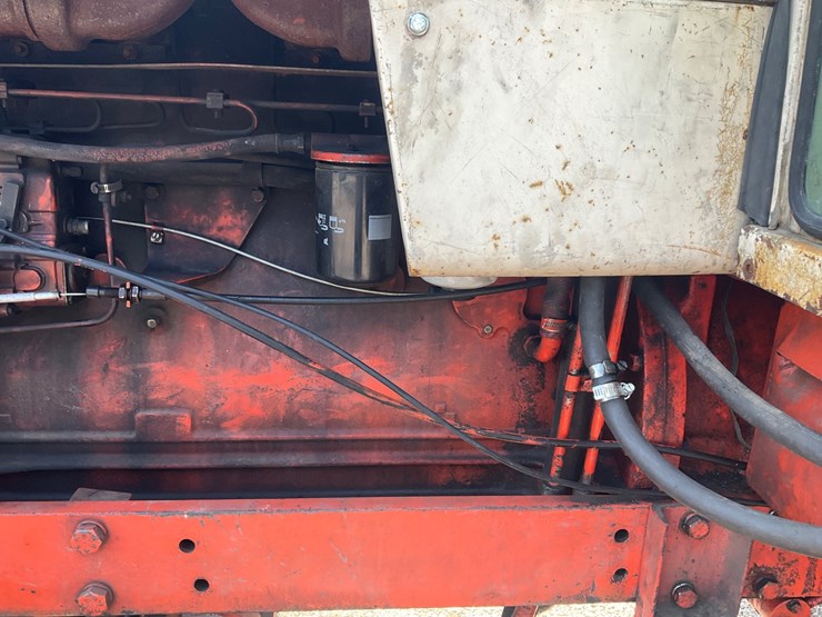 #5506-•-case-1570-agri-king-tractor-image-20