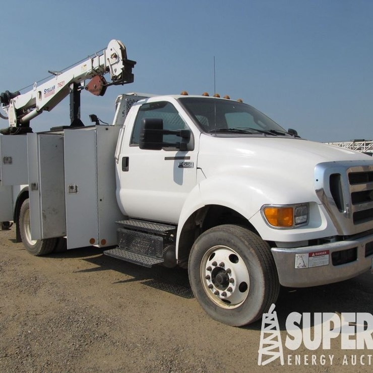 2015 FORD F650 XL