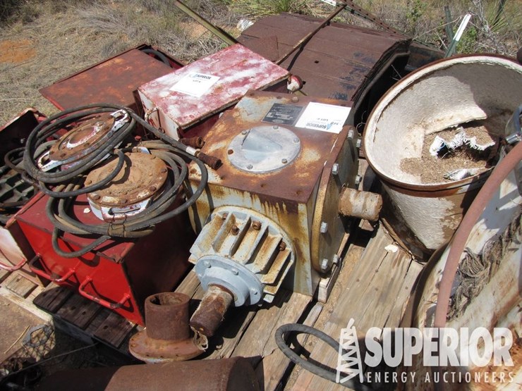 massey-ferguson-8-image-1