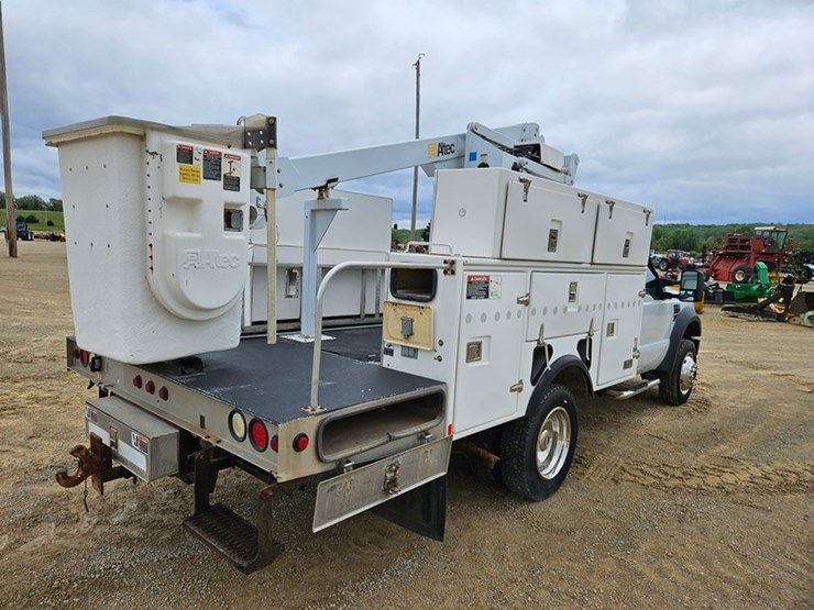 2008-ford-f550-image-5